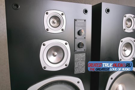 HITACHI D HS-330  1978