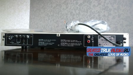 PIONEER F-90 1982