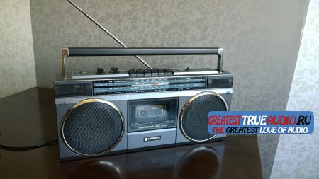 HITACHI TRK 6830E 1985